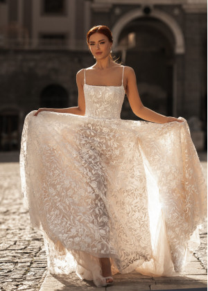 Square Neck Ivory Lace Over Trendy Wedding Dress Square Neck Ivory Lace Over Trendy Wedding Dress